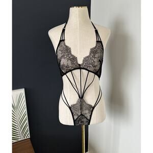 Victorias Secret Very Sexy Unlined Lace Teddy Babydoll Straps Bodysuit